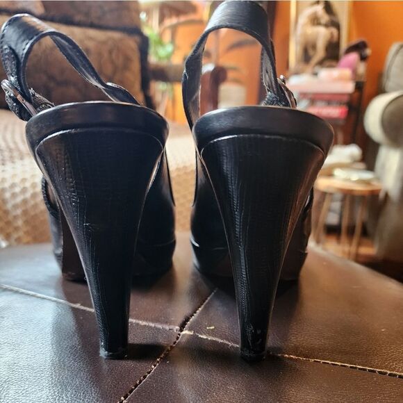 BCBG "Tisa" Black Open Toe Slingbacks 100% leather size 7.5 - Picture 4 of 8